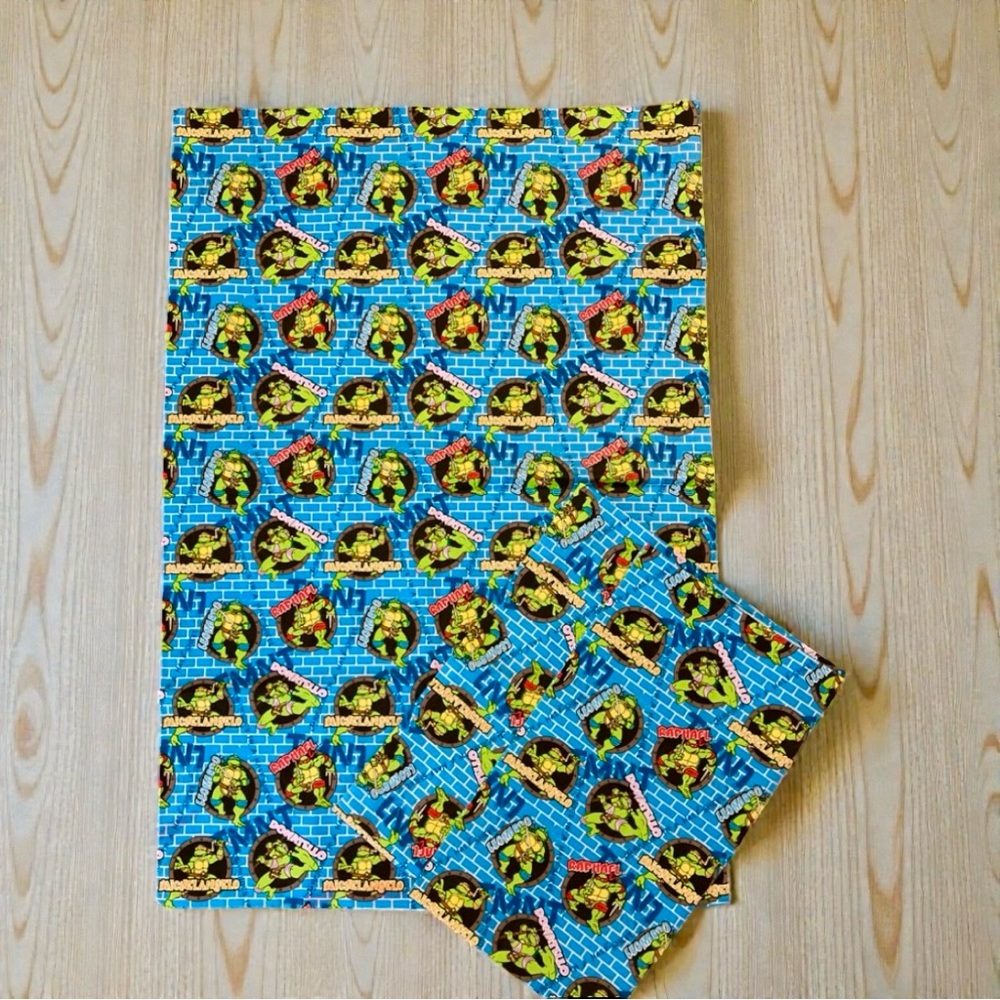 TMNT teenage mutant ninja turtle pillowcases, new large maybe king size NWOT